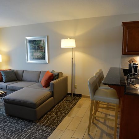 Holiday Inn Hotel & Suites Minneapolis-Lakeville By Ihg Екстериор снимка