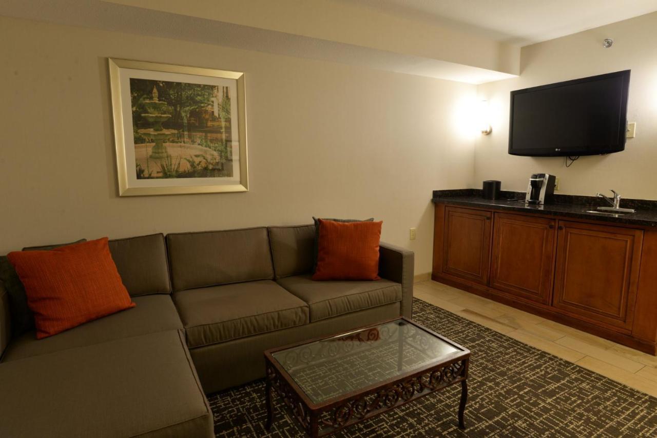 Holiday Inn Hotel & Suites Minneapolis-Lakeville By Ihg Екстериор снимка