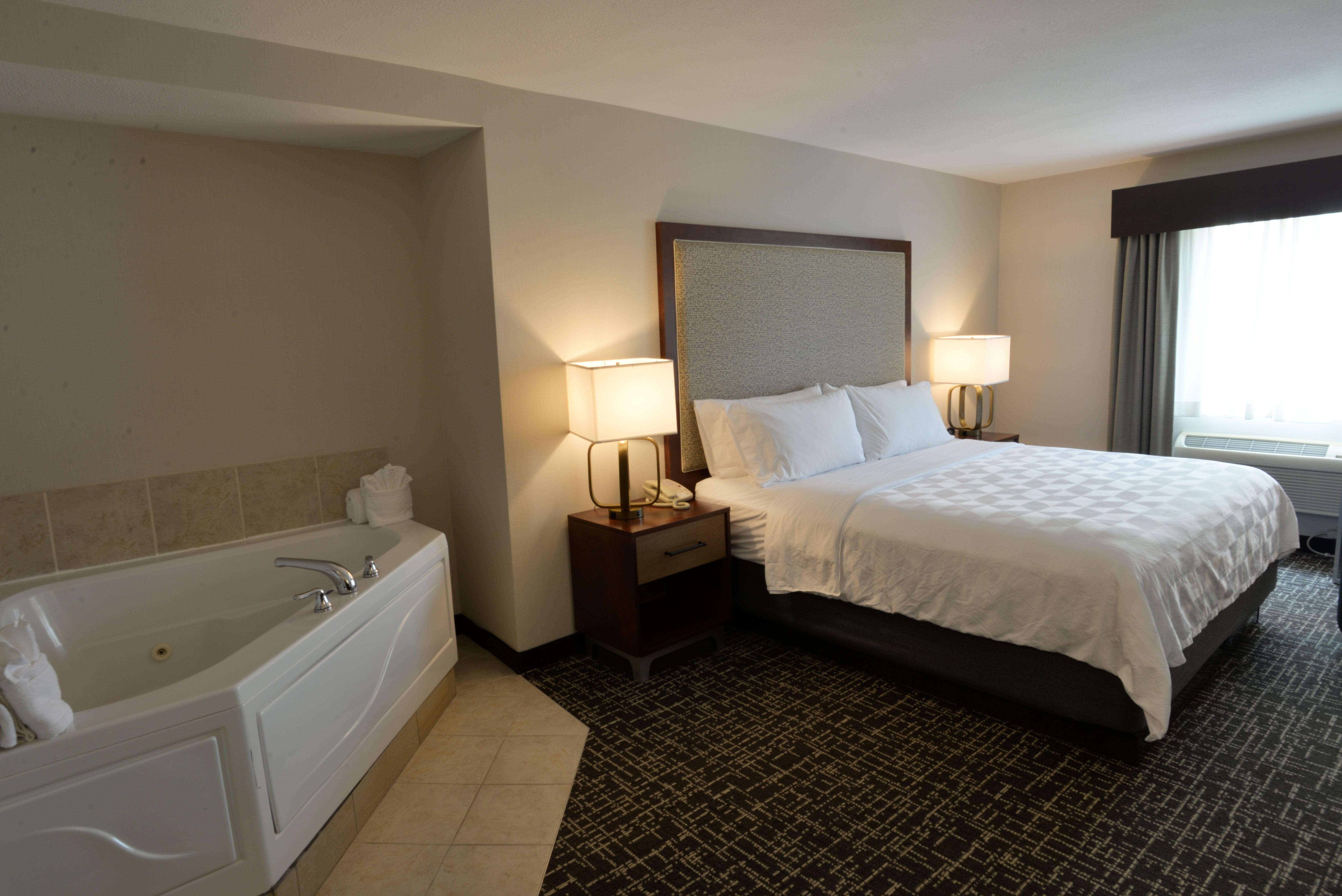 Holiday Inn Hotel & Suites Minneapolis-Lakeville By Ihg Екстериор снимка